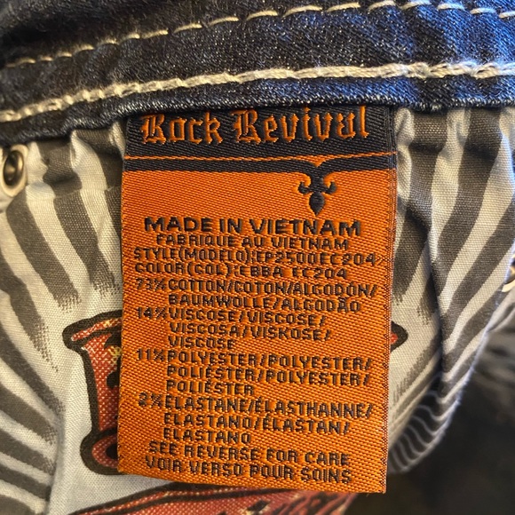 NWT ROCK REVIVAL EBBA EASY CROP JEANS - Picture 15 of 15